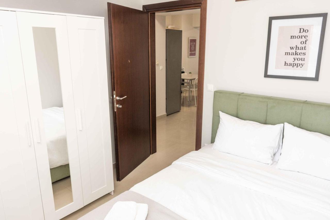 Skg Serenity Suite Thessaloniki Exterior photo